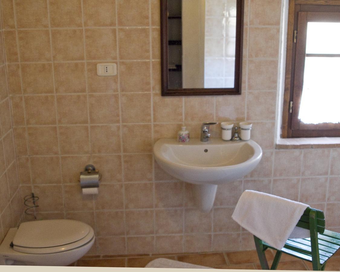 Agriturismo Santa Caterina Castelnuovo di Val di Cecina Oda fotoğraf